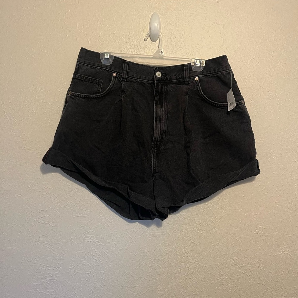Free People We The Free Denim Danni High Rise Shorts XL Black Pockets Cuffed